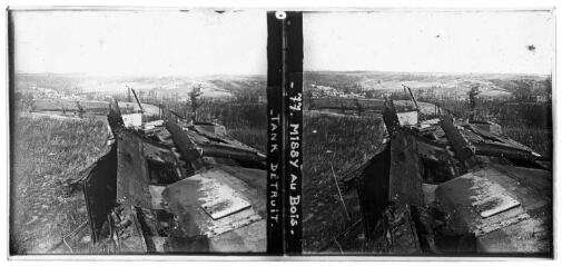 77 - Missy au Bois - Tank détruit.