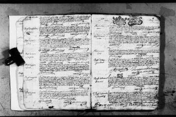 66 vues  - Baptêmes, mariages, sépultures (1685-1725, 1692-1694, 1710-1711) 5 MI 7/5 (ouvre la visionneuse)