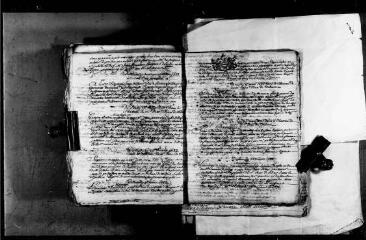 22 vues Protestants.- Baptêmes, mariages, sépultures (27 novembre 1682-1684) 5 MI 1/145