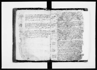 85 vues  - Baptêmes, mariages, sépultures (18 octobre 1676-18 mars 1692) 1 MI EC 113/1 (ouvre la visionneuse)