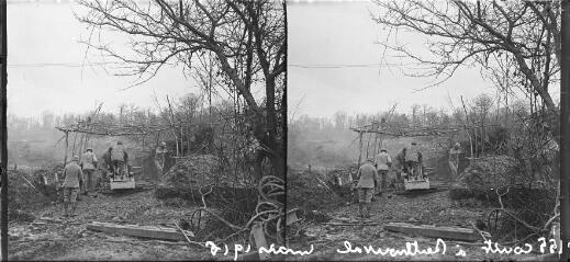 1 vue  - Scène militaire, 155 court à Berthonval, mars 1916. / [Anonyme] (ouvre la visionneuse)