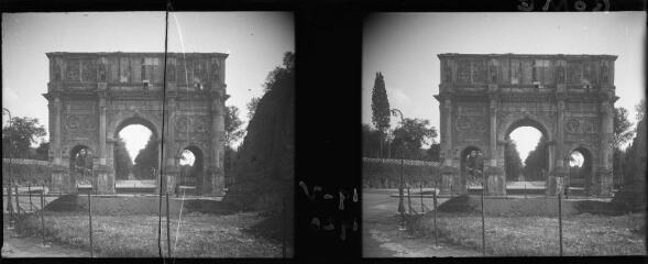 1 vue Italie - Rome : arc de Constantin, 19 avril 1926. Tourisme autour de la Méditerranée. / [Famille SOULAS (photographe)]